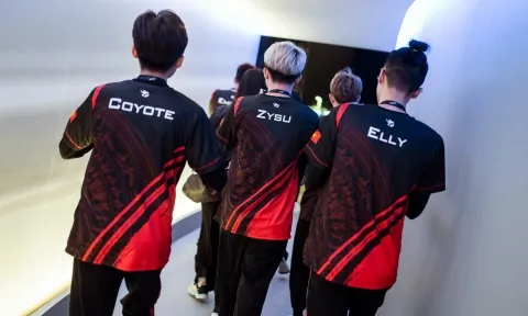 Khép lại hành trình kỳ diệu, Team Flash dừng bước ở vị trí top 4 CKTG Tốc Chiến
