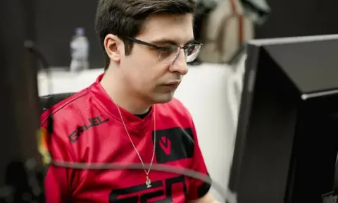 Shroud: 'Tôi mới chỉ đạt 50% phong độ tại giải đấu VCT Bắc Mỹ'