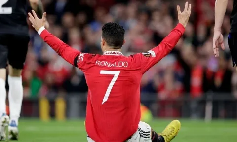 Kết quả Europa League hôm nay 9/9: MU thất bại 'khó hiểu', Arsenal khởi đầu nhọc nhằn