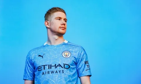 De Bruyne tự gạt bỏ Man City, đưa ra lựa chọn khó khăn nhất sự nghiệp