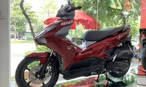 Chi tiết Honda Air Blade 160 tại đại lý, đội giá từ 5 - 10 triệu đồng