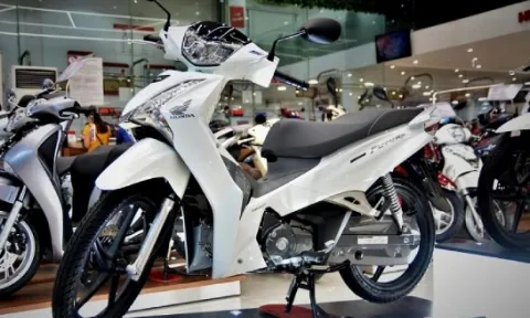 Sau xe ga, xe số Honda đội giá cao ngất ngưởng khiến khách Việt bức xúc