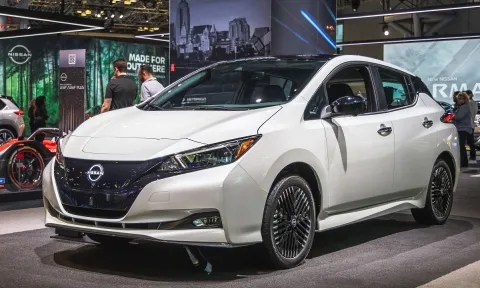 Khám phá mẫu xe điện siêu đẹp vừa ra mắt của Nissan, giá từ 666 triệu đồng
