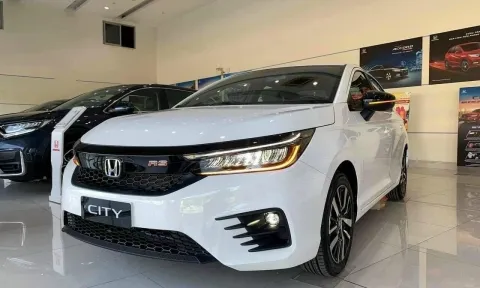 Honda City giảm giá mạnh đầu tháng cô hồn, gây sức ép với Vios, Accent
