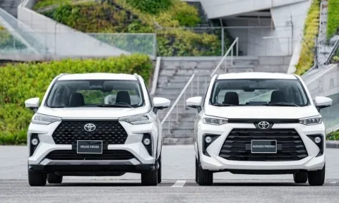 Khan hàng, bộ đôi Toyota Veloz Cross và Avanza Premio vẫn tăng giá bán