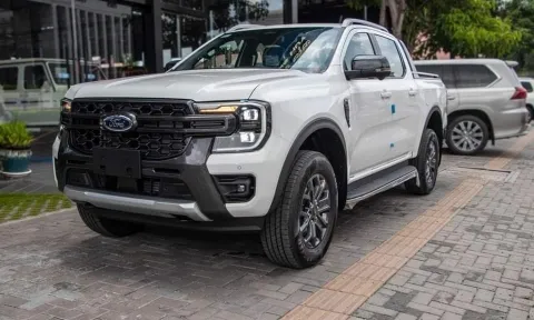 Ford Ranger 2023 có giá bán chính thức tại Việt Nam, thấp nhất 659 triệu đồng