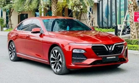 10 ô tô bán chạy nhất Việt Nam tháng 7/2022: VinFast Lux A2.0 bất ngờ góp mặt