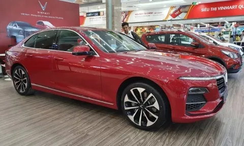 Gian nan hành trình mua xe VinFast Lux A2.0: vượt xa dự toán ban đầu