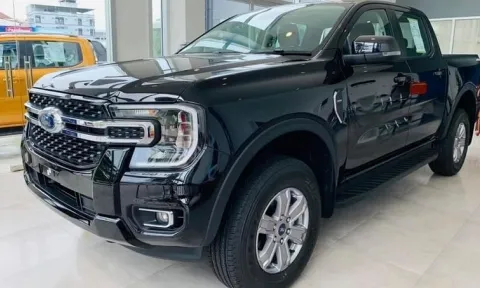 Giá lăn bánh Ford Ranger 2022 tại Việt Nam: cao nhất hơn 1 tỷ đồng