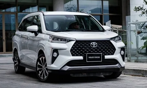 Rộ tin Toyota Veloz Cross sắp có phiên bản hybrid, cạnh tranh Mitsubishi Xpander