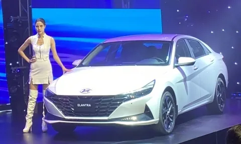 Hyundai Elantra 2023 chính thức ra mắt tại Việt Nam, giá từ 599 triệu đồng