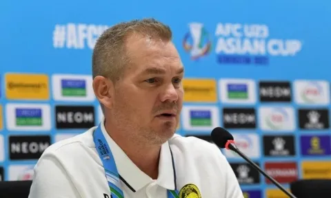 Sắp bị sa thải, HLV Malaysia 'tạo điều kiện' cho U23 Việt Nam chiến thắng?