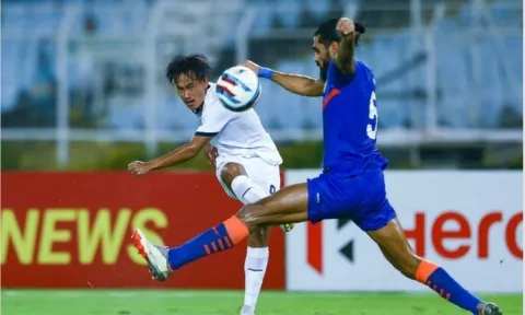 Không tạo được bất ngờ, Campuchia dễ dàng bị đội hạng 106 FIFA hạ gục