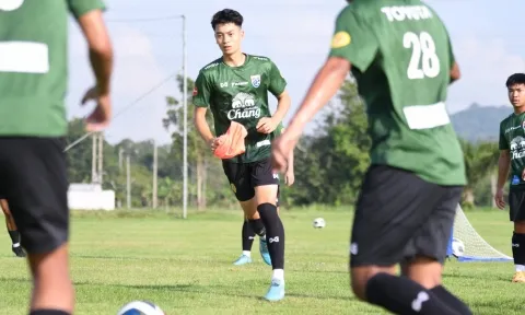 Sao Ngoại hạng Anh của U19 Thái Lan đặt mục tiêu vô địch Đông Nam Á