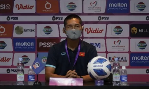 HLV U18 nữ Việt Nam nói gì sau khi đại thắng Campuchia 7-0?