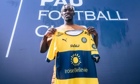 Pau FC quyết định phá két, giúp Quang Hải có đối tác cực xịn