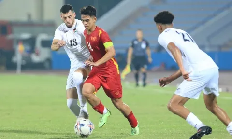 Thủ quân U20 Việt Nam nối gót Văn Hậu, tạo cột mốc lịch sử ở ĐTQG