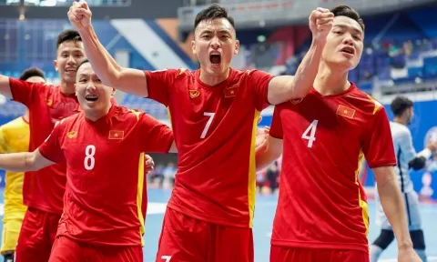 VIDEO: Thi đấu thăng hoa, ĐT Việt Nam hóa giải 'hiện tượng' ở giải futsal châu Á