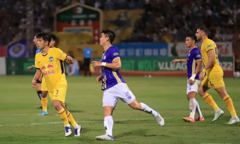 VPF lên tiếng khẳng định, V-League chưa thể có thay đổi lịch sử