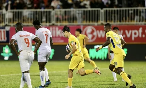 Vòng 17 V.League 2022 trên VieON: Hà Nội FC chờ HAGL báo tin vui, nhóm cuối bảng bước vào cuộc đại chiến