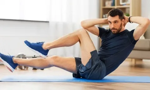 Hướng dẫn gập bụng đúng cách để nhanh lộ 6 múi