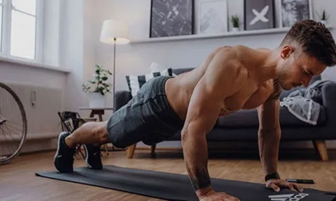 Hít đất có tác dụng gì? Điều gì xảy ra khi bạn hít đất 100 cái mỗi ngày