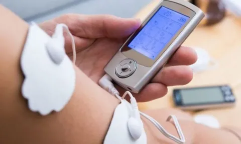 Máy massage xung điện nào tốt? Top 3 dòng tốt nhất 2022