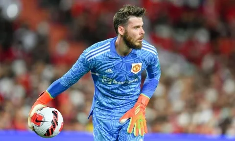 Màn trình diễn tệ hại của David De Gea: Khi 'Lão Tôn' vẫn chỉ biết bay nhảy