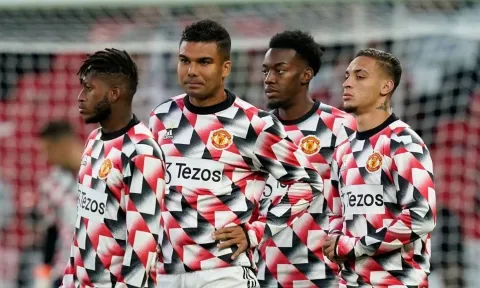 Sự thật đằng sau phòng thay đồ của Man Utd được 'phơi bày': Thật sự bất ngờ