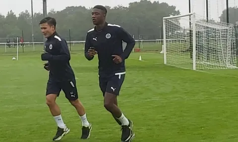 HLV Pau FC nói cơ hội ra sân của Quang Hải tại Pháp