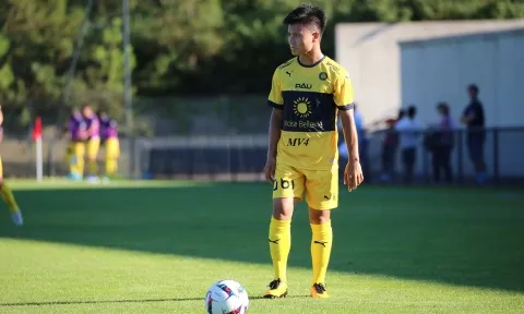 Đối thủ đầu tiên của Quang Hải tại Pau FC từng thắng ĐT Việt Nam