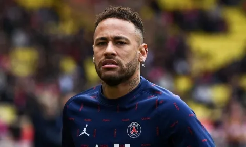 Bị PSG hắt hủi, Neymar được 'gã khổng lồ ngủ quên' cứu rỗi?
