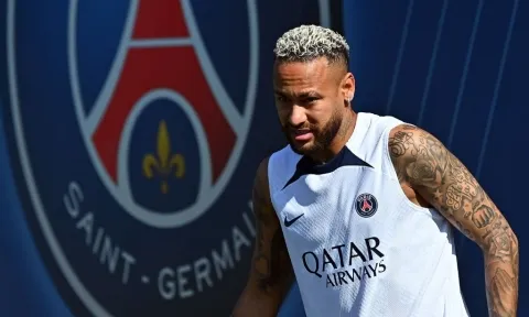 PSG ra luật 'oái ăm' chưa từng có, Neymar và đồng đội 'khóc thét'