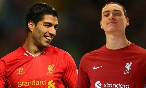 Suarez nói về thẻ đỏ của Nunez: 'Thế là bình thường đấy'