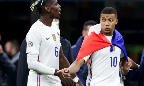 Gậy ông đập lưng ông, Pogba trả giá cho việc làm sai trái với Mbappe?