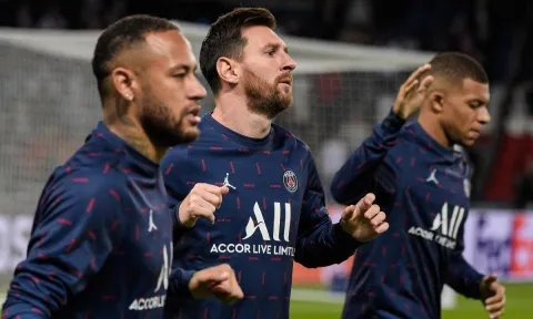 Chưa đá đá sợ, thủ quân Juventus chỉ điểm chân sút đáng ngại nhất của PSG