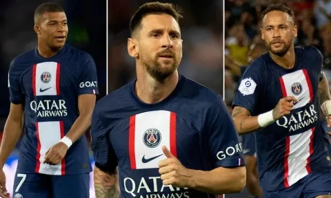 'Ông kẹ' của PSG ra phán quyết, Messi, Mbappe, Neymar phải cúi đầu mà nghe