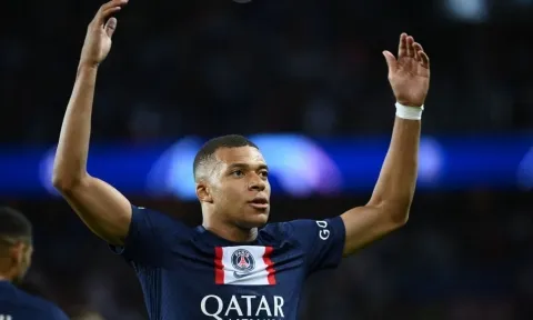 Bị Haaland bám đuổi, Mbappe 'bứt tốc' vượt qua cả Messi tại Cúp C1