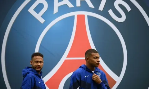 Mbappe và Neymar có quyết định táo bạo, định đoạt cả mùa giải của PSG?