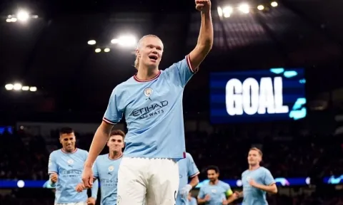 Haaland hóa 'súng hai nòng', Man City nghiền nát nhược tiểu Đan Mạch