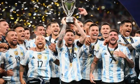 Messi độc diễn hủy diệt Italia giúp Argentina giành Siêu cúp Liên lục địa