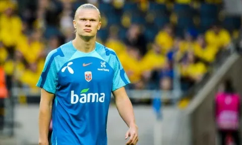 Tại sao Man City vẫn chưa ra mắt 'siêu bom tấn' Erling Haaland?