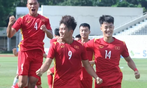 'Vua giải trẻ' tỏa sáng, U19 Việt Nam giành thắng lợi đầu tiên ở giải AFF