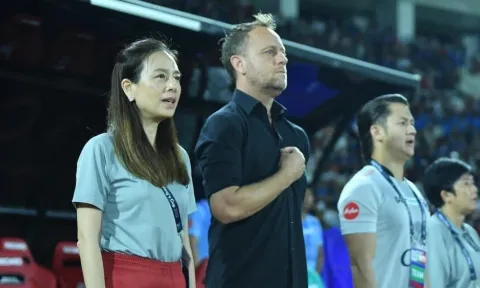 Madam Pang có động thái cứng rắn bảo vệ 'gà nhà' sau trận thua tủi hổ Malaysia