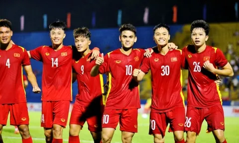 Việt Nam là nước ĐNÁ duy nhất tạo ra 'hat-trick không tưởng' tại châu lục