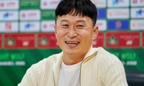 HLV Chun Jae-ho: 'Kể cả có Công Phượng thì Hà Nội FC vẫn thắng'