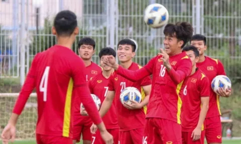 U23 Việt Nam đón tin 'không thể vui hơn' ở Tứ kết U23 châu Á