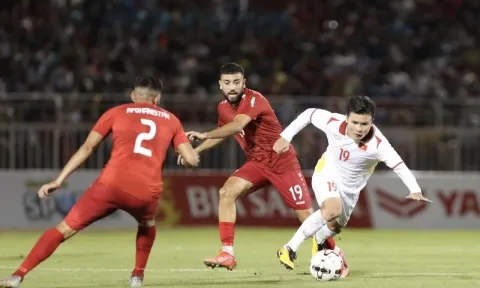 ĐT Việt Nam nguy cơ văng khỏi top 100 trên BXH FIFA
