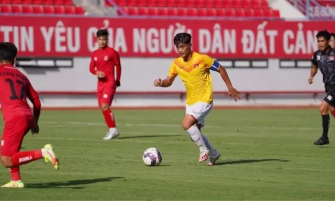 Đánh bại đội đầu bảng V-League, HLV U19 Việt Nam vẫn lo lắng một điều