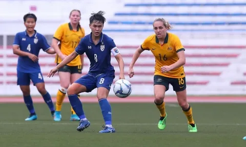 Ngược dòng cầm hòa Úc, Thái Lan duy trì ngôi đầu bảng tại AFF Cup